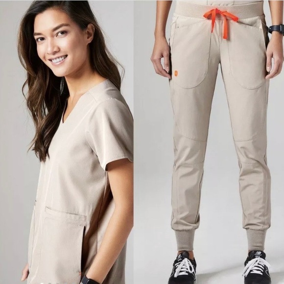 BNWT Figs Lekei Callao Joggers Set Boulder Large - Picture 1 of 5